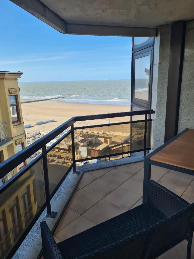 Luxurious Apartment With Sea View Blankenberge Exterior photo