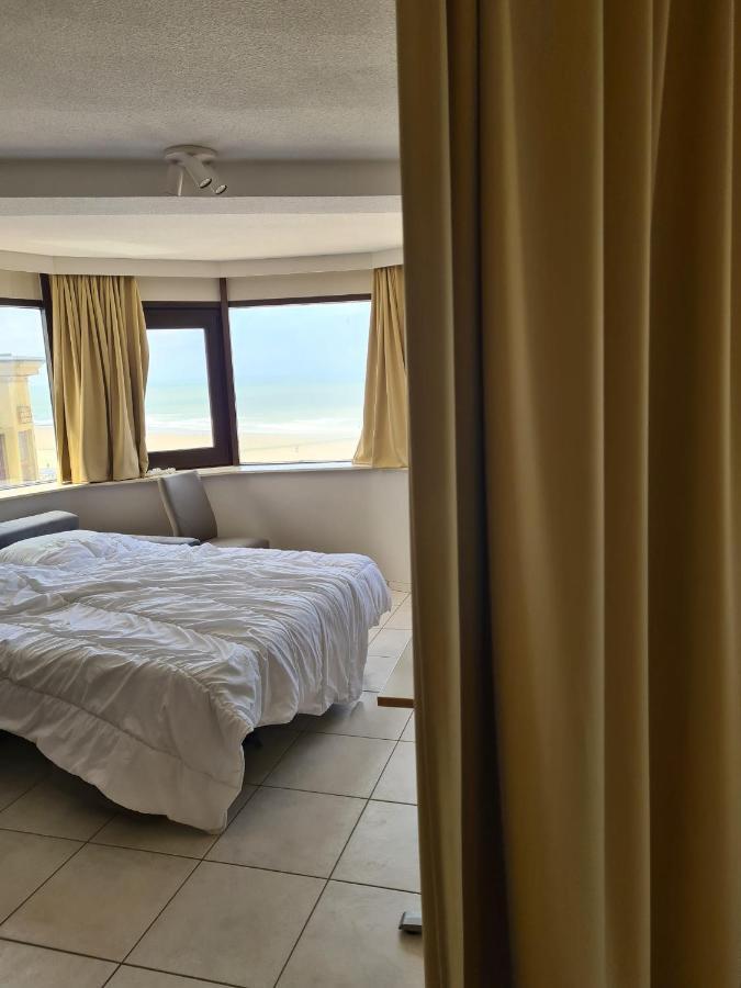 Luxurious Apartment With Sea View Blankenberge Exterior photo